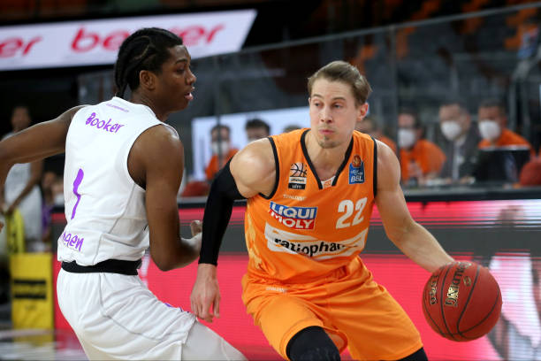 克瓦拉茨赫 克瓦拉茨赫