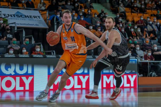 应的多维度 应的多维度