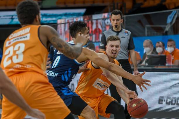 面的宣示 面的宣示